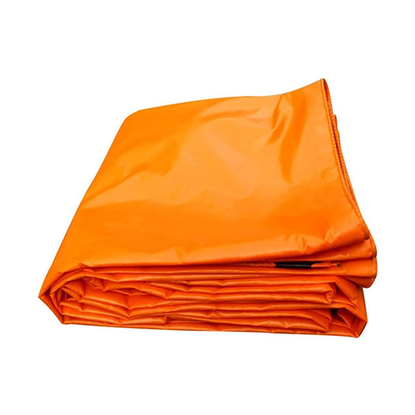 Oranžová plachta